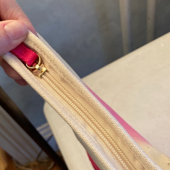 Victoria's Secret Pink to Fuchsia Ombre Extra Large Canvas Tote - Picture 6 of 11